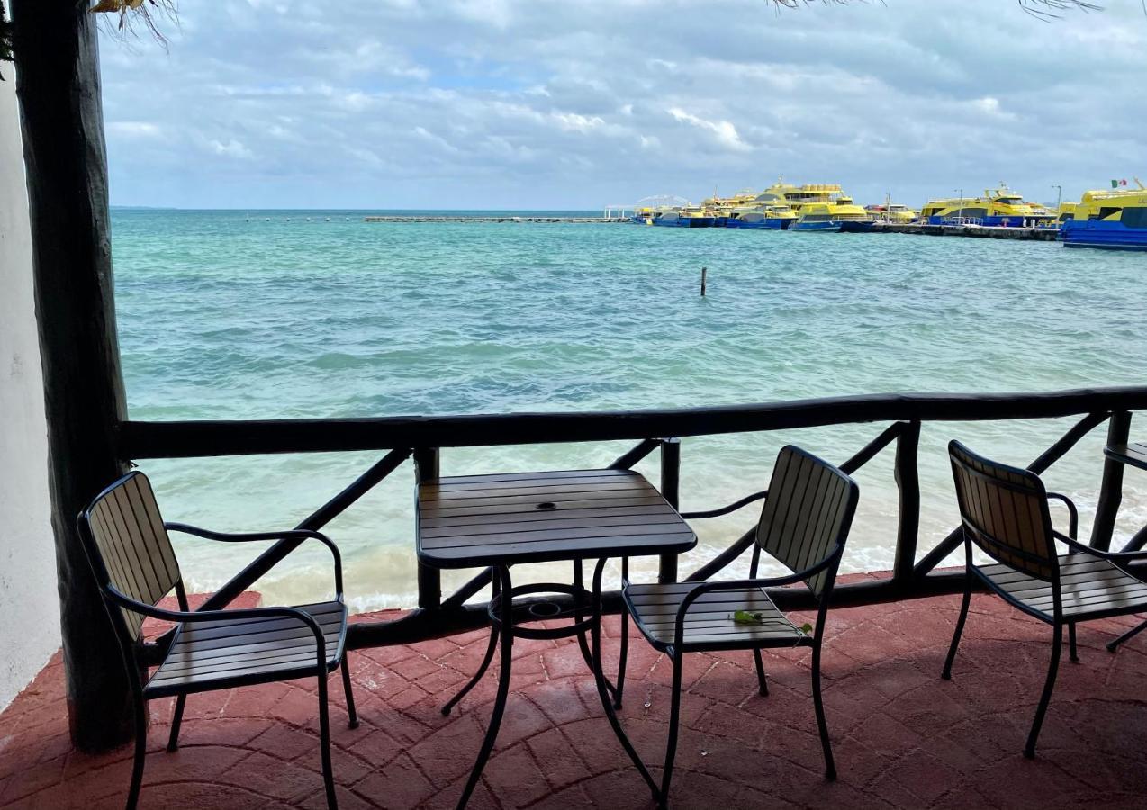 Casa Caribe Cancún Buitenkant foto View of the beach from the hotel